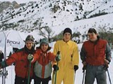Лена, Наргиза, Лёша и Марик — все на лыжах