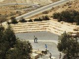 Могила Давида Бен-Гуриона и его жены в Негеве (с буклета)